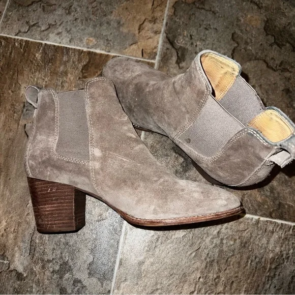Madewell The Regan Ankle Suede Leather Boot in Wet Pebble Size 8 - Picture 6 of 14
